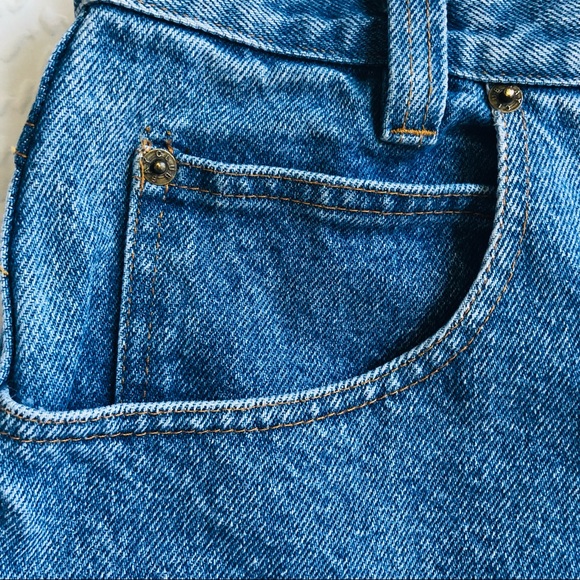 Vintage High Rise 90s Denim Medium Wash Bermuda Shorts - Picture 2 of 9